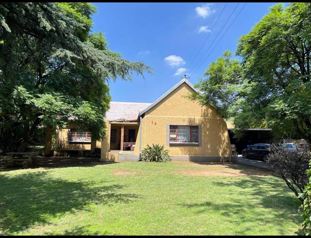3 BEDROOM HOUSE FOR SALE IN LAMBTON